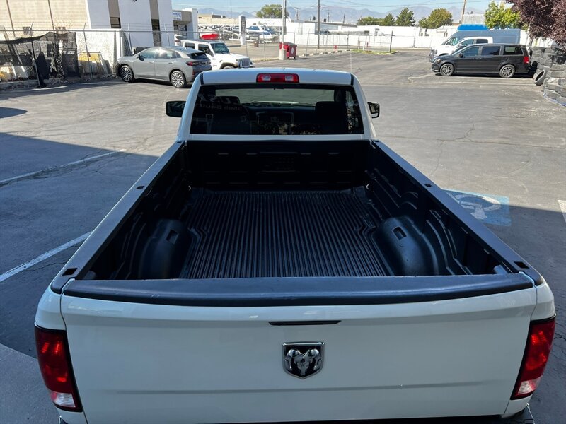 Used 2022 RAM 1500 Classic SLT AWD/4WD image 7