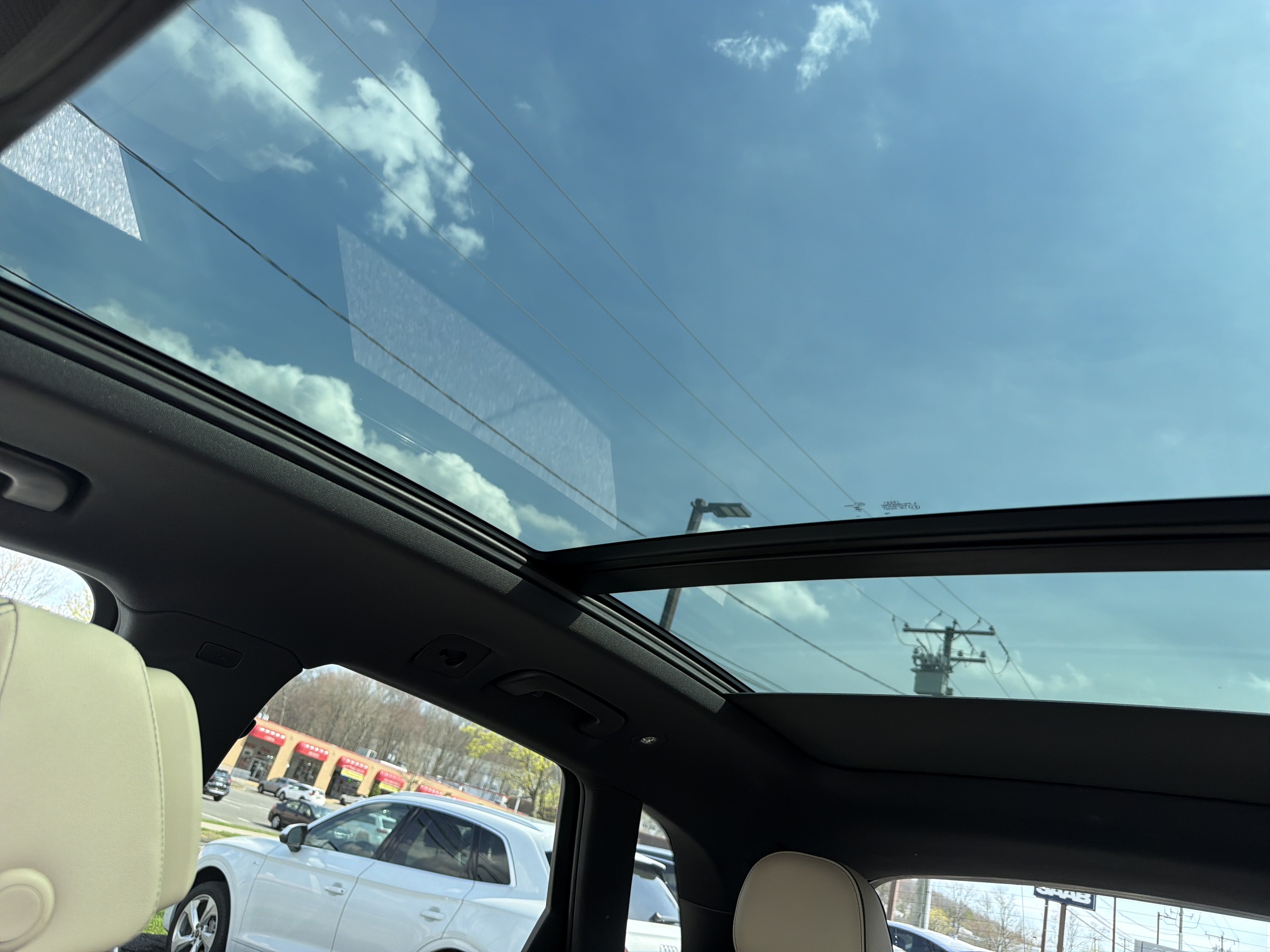 Certified 2024 Audi Q5 e Premium Plus AWD/4WD image 8