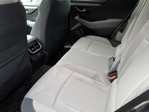 Certified 2023 Subaru Outback Premium image 3