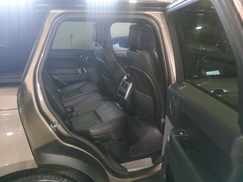 Used 2018 Land Rover Range Rover Sport HSE AWD/4WD image 30