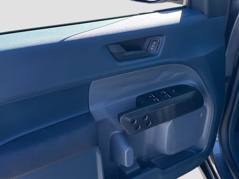 New 2026 Ford Maverick XL image 12