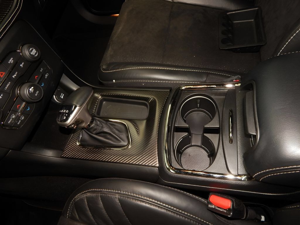 Used 2022 Dodge Charger SRT Hellcat w/ Carbon/Suede Interior Package RWD image 16