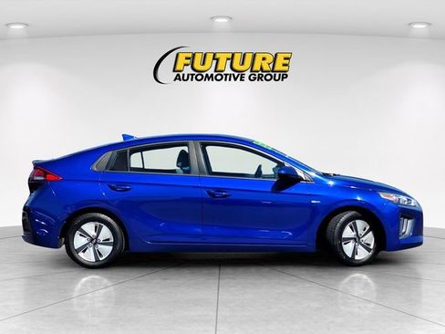 Used 2020 Hyundai Ioniq Blue FWD image 3