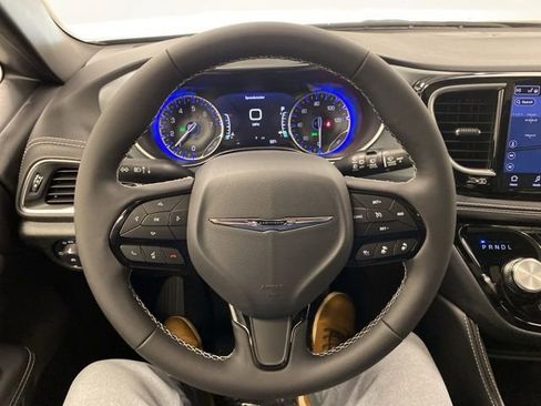 New 2026 Chrysler Pacifica Limited w/ S Appearance Package image 19