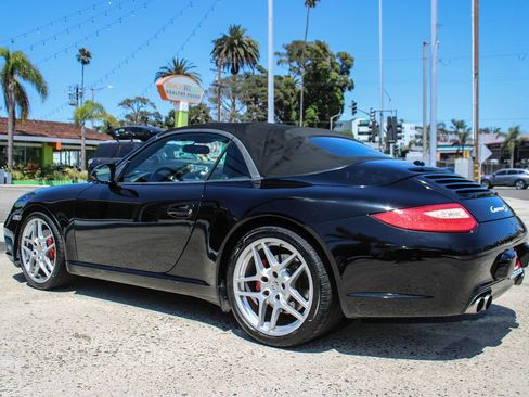 Used 2009 Porsche 911 Carrera 4S AWD/4WD image 32