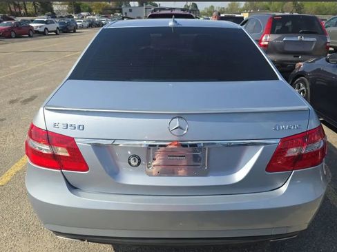 Used 2013 Mercedes-Benz E 350 4MATIC Sedan w/ Premium 1 Pkg image 10