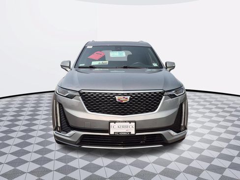 Certified 2023 Cadillac XT6 Premium Luxury FWD image 3