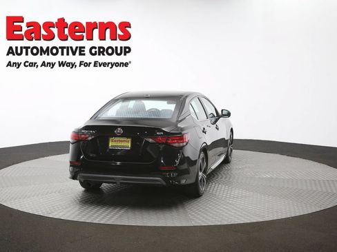 Used 2023 Nissan Sentra SR w/ SR Premium Package FWD image 40