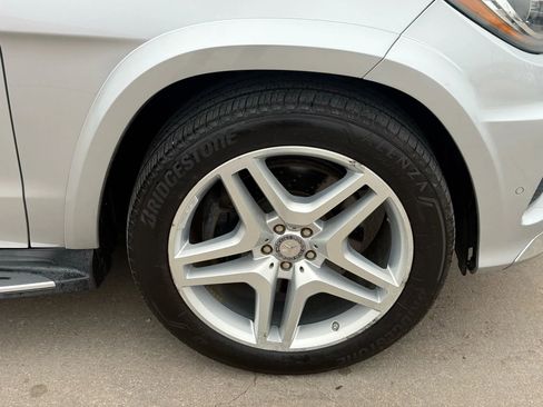 Used 2014 Mercedes-Benz GL 550 4MATIC image 50