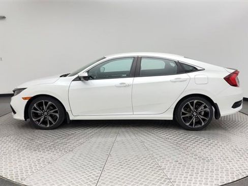 Used 2019 Honda Civic Sport image 5
