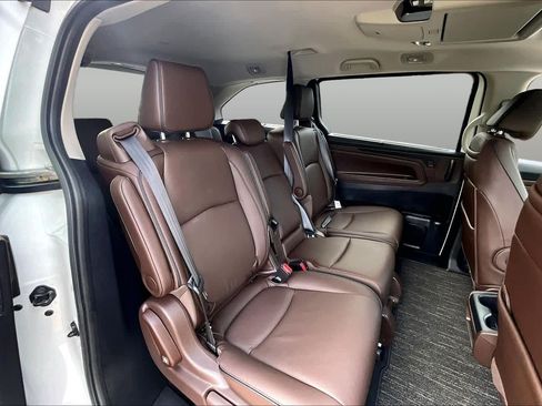 Used 2026 Honda Odyssey Touring image 20