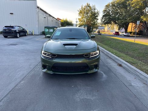 Used 2020 Dodge Charger Scat Pack w/ Navigation & Travel Group image 8