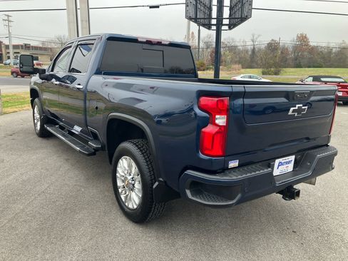 Used 2022 Chevrolet Silverado 3500 High Country w/ Z71 Off-Road Package image 5