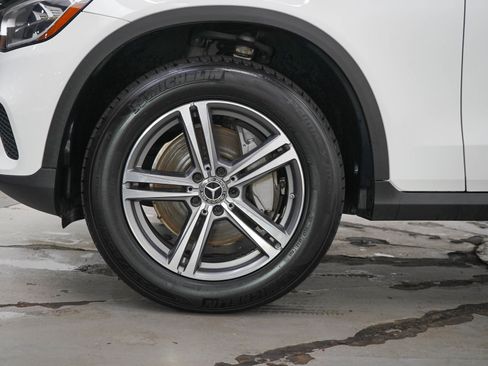Used 2020 Mercedes-Benz GLC 300 4MATIC image 29