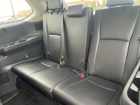 Used 2025 Toyota Grand Highlander FWD image 28