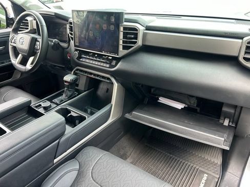 Used 2022 Toyota Tundra Limited w/ TRD Off-Road Package AWD/4WD image 33