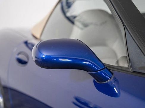 Used 2004 Chevrolet Corvette Convertible w/ Preferred Equipment Group image 15