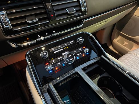 Certified 2023 Lincoln Navigator Black Label image 22