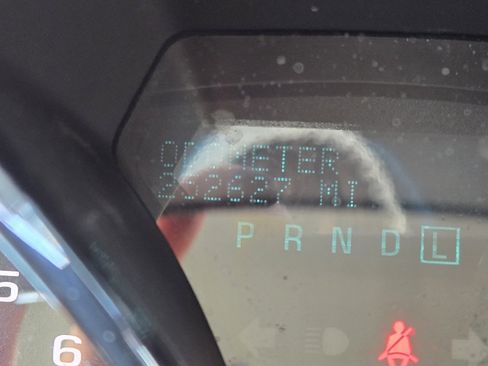 Used 2015 Chevrolet Traverse LT image 9