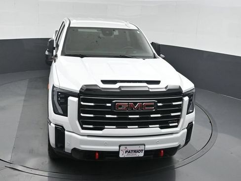 Used 2025 GMC Sierra 2500 AT4 AWD/4WD image 37