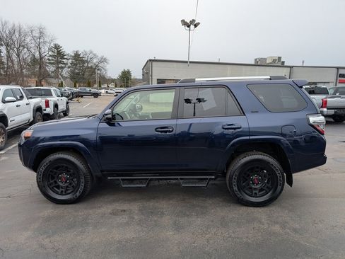 Used 2024 Toyota 4Runner SR5 Premium w/ Moonroof Package image 3