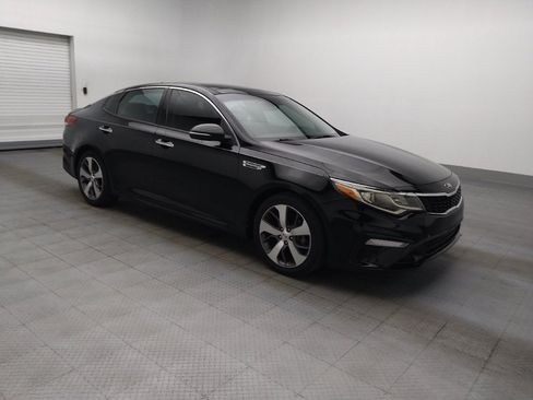 Used 2019 Kia Optima S w/ S Panoramic Sunroof Package FWD image 11