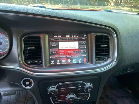 Used 2016 Dodge Charger R/T w/ Navigation & Travel Group RWD image 20