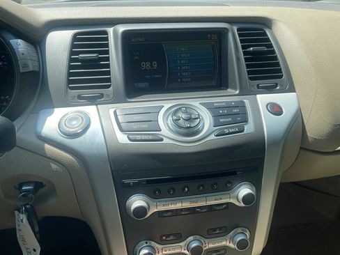 Used 2011 Nissan Murano LE FWD image 18