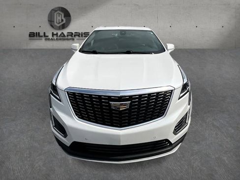 Used 2021 Cadillac XT5 Premium Luxury AWD/4WD image 2
