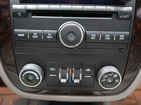 Used 2012 Chevrolet Impala LT FWD image 19