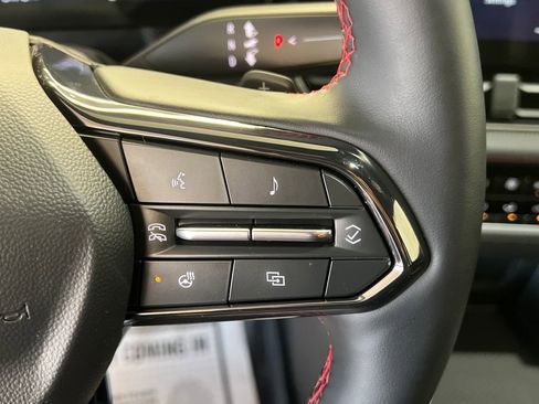 Used 2026 Chevrolet Equinox RS w/ LPO, Floor Liner Package AWD/4WD image 24
