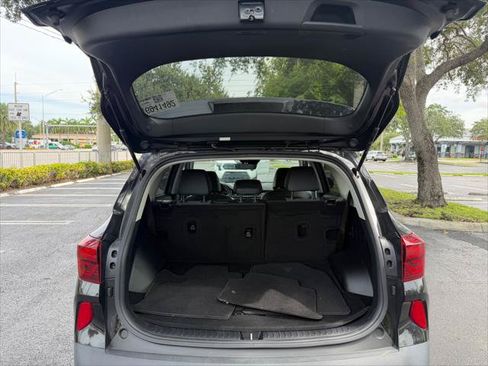 Used 2023 Kia Seltos S FWD image 19