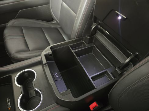 Certified 2024 Chevrolet Suburban RST w/ Luxury Package image 31