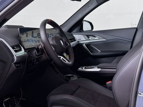 Used 2025 BMW X1 M35i w/ Premium Package image 10