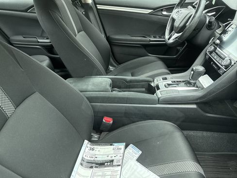 Used 2021 Honda Civic EX image 11