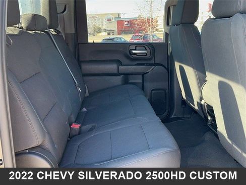 Used 2022 Chevrolet Silverado 2500 Custom w/ Custom Value Package image 15