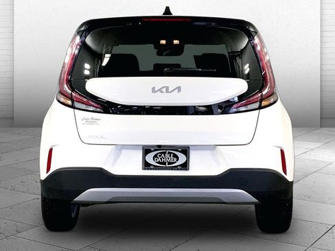 Certified 2025 Kia Soul LX w/ LX Technology Package FWD image 3
