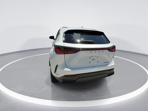 Certified 2024 Lexus NX 250 FWD w/ Towing Package (2000 Lbs) image 7