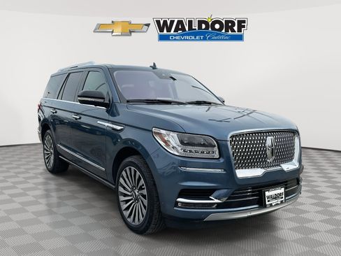 Used 2019 Lincoln Navigator Reserve w/ Cargo Package image 1