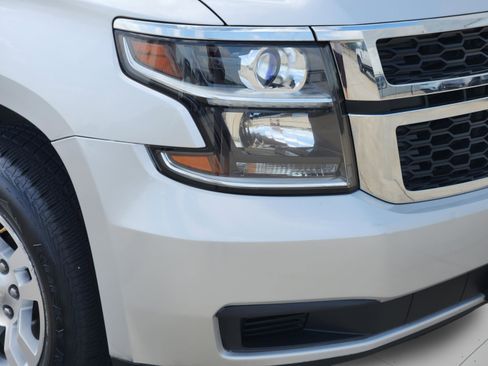 Used 2017 Chevrolet Tahoe LT AWD/4WD image 33