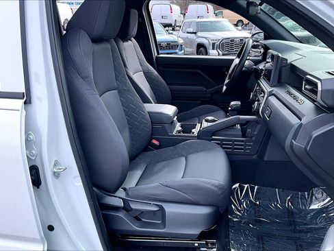 Used 2024 Toyota Tacoma SR w/ SR Upgrade Package image 8