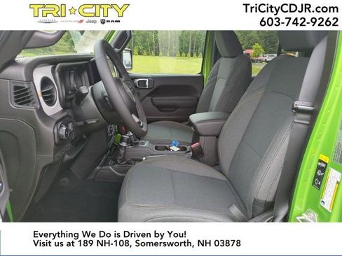 New 2025 Jeep Wrangler Sport S image 9