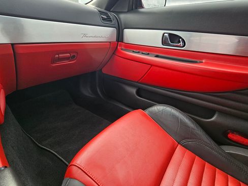 Used 2002 Ford Thunderbird RWD image 11
