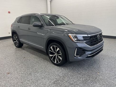 New 2026 Volkswagen Atlas Cross Sport SEL Premium R-Line AWD/4WD image 9