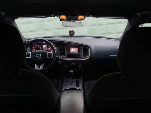Used 2013 Dodge Charger SE image 25