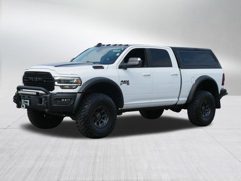 Used 2021 RAM 2500 Laramie w/ Night Edition AWD/4WD image 3