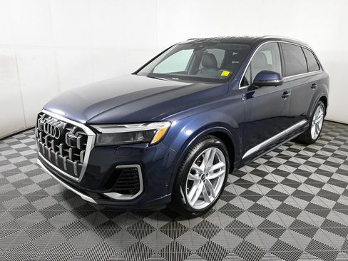 New 2025 Audi Q7 3.0T Premium Plus image 28