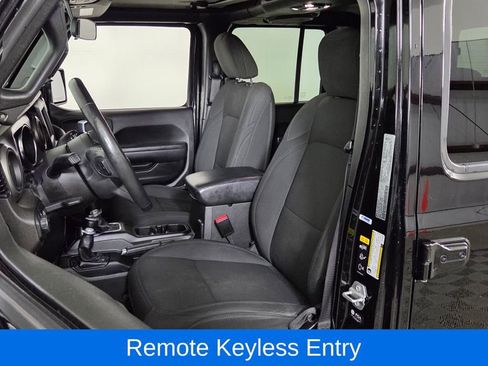 Used 2022 Jeep Gladiator Sport AWD/4WD image 12