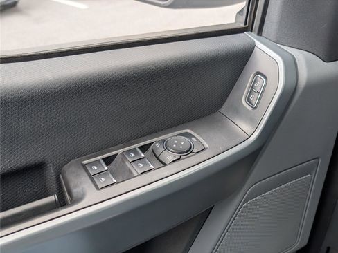 Used 2023 Ford F150 XLT AWD/4WD image 18