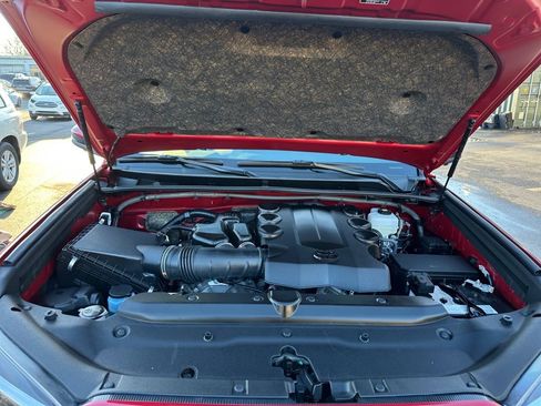 Used 2024 Toyota 4Runner Limited image 23